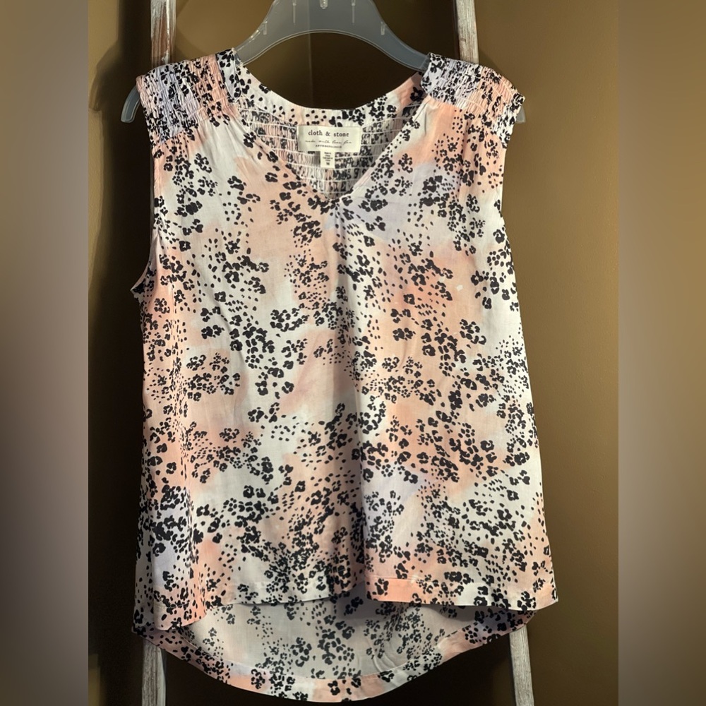 cloth & stone (Anthropologie)sleeveless size medium top